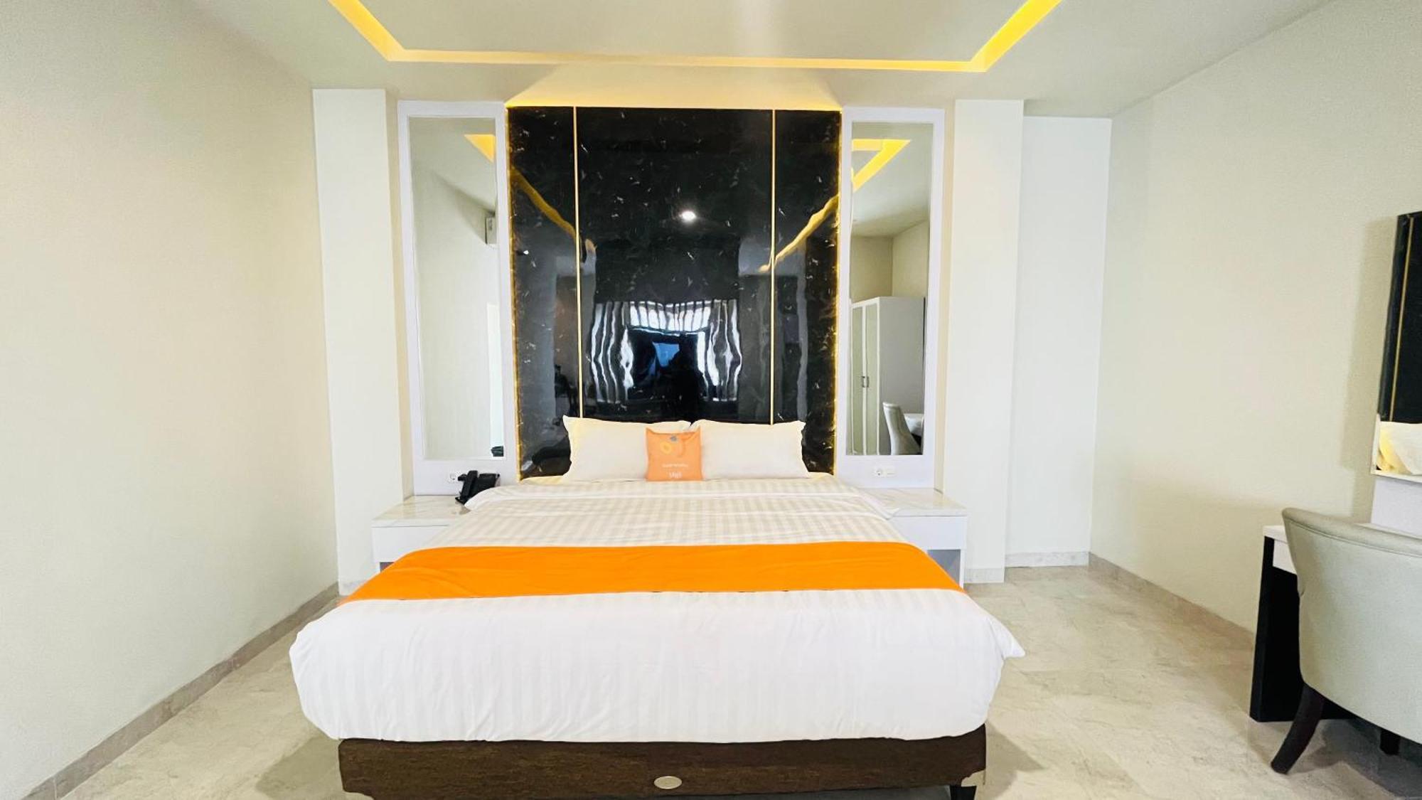 Sans Hotel 88 Andalan Surabaya By Reddoorz Exteriör bild