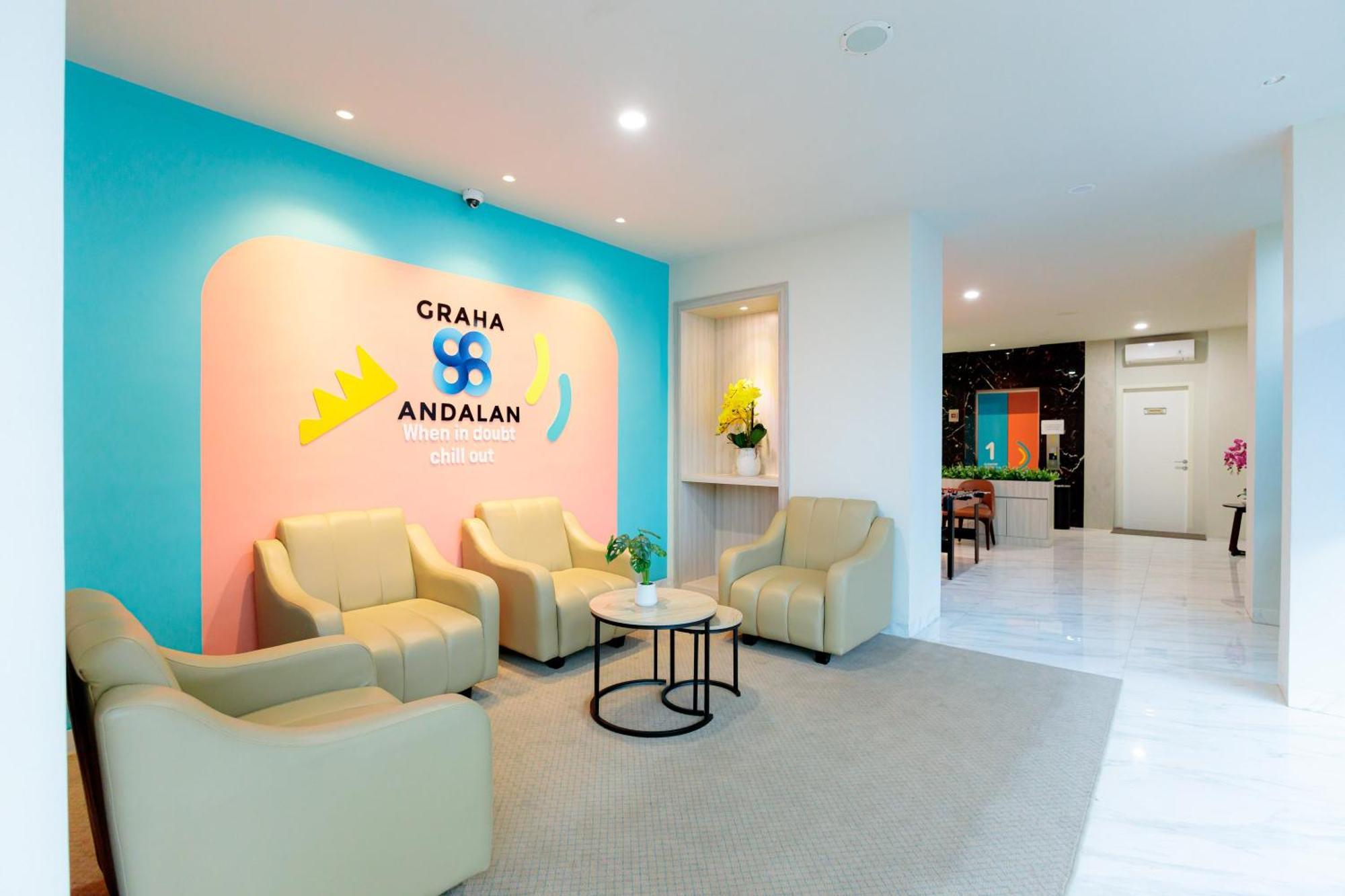 Sans Hotel 88 Andalan Surabaya By Reddoorz Exteriör bild