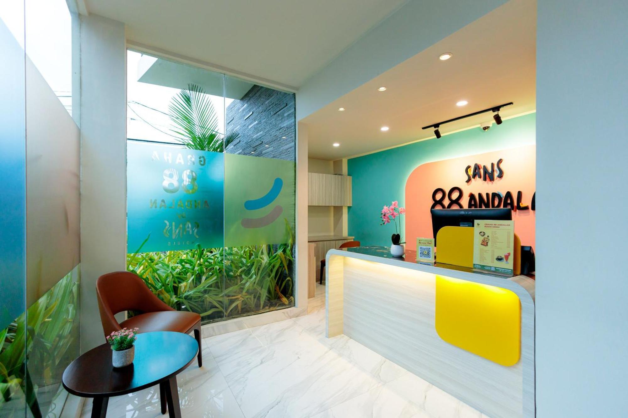 Sans Hotel 88 Andalan Surabaya By Reddoorz Exteriör bild