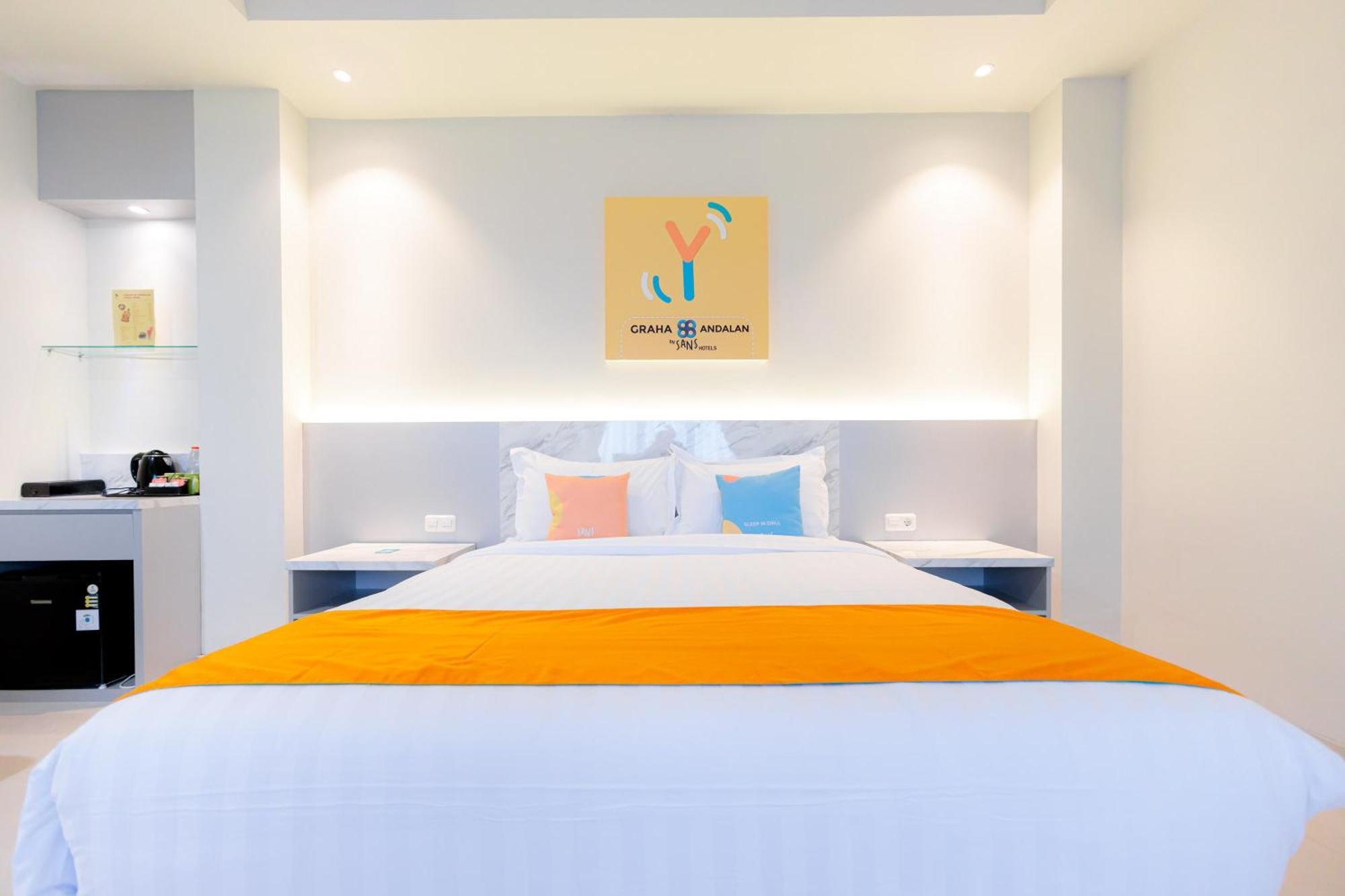 Sans Hotel 88 Andalan Surabaya By Reddoorz Exteriör bild